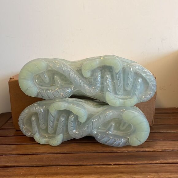 Nike Air Vapormax 2023 Flyknit Honeydew Men Size 8 Women Size 9.5(DV1678-300) - Picture 8 of 11